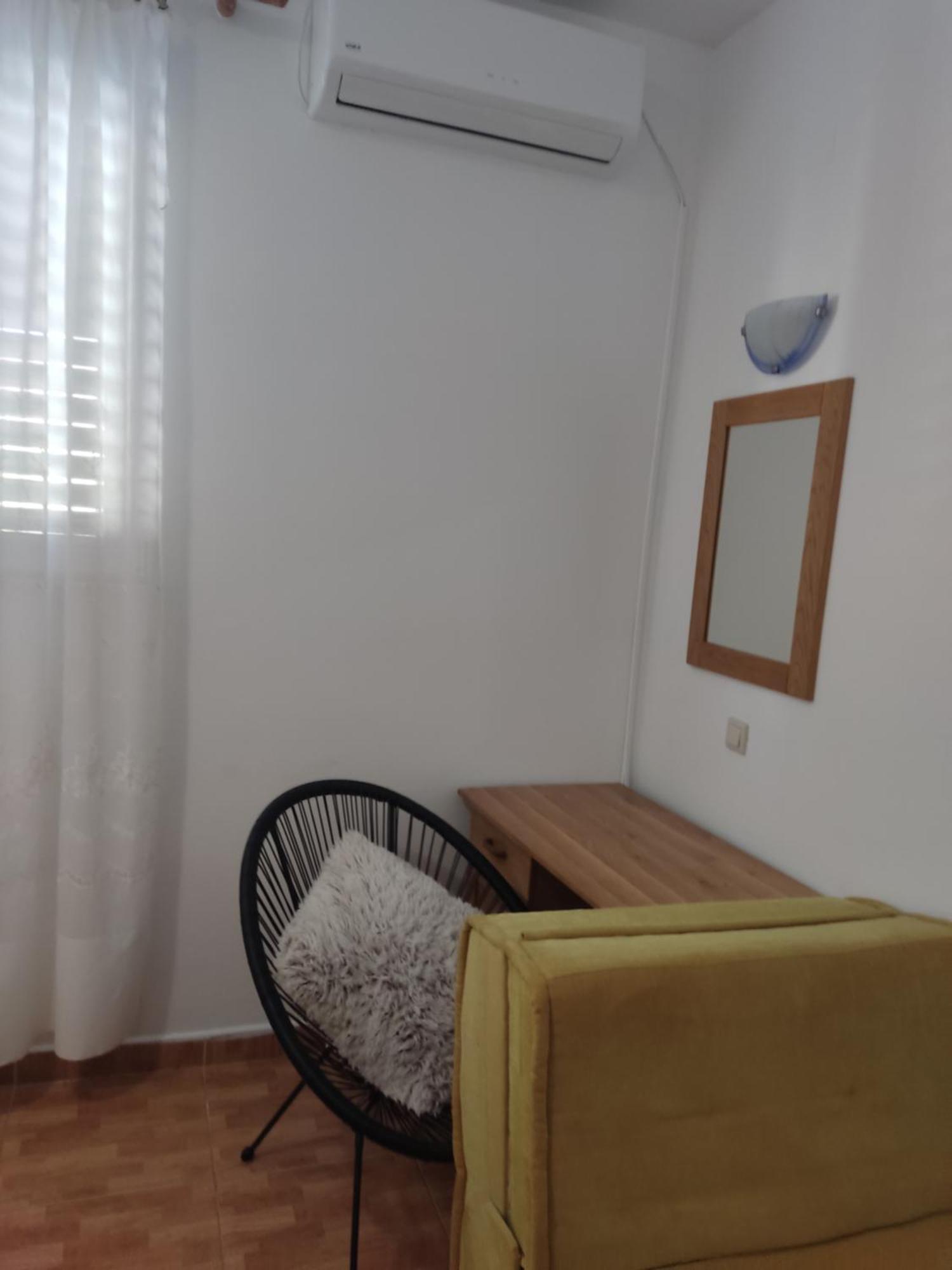 Apartments Ivana Loviste Bagian luar foto