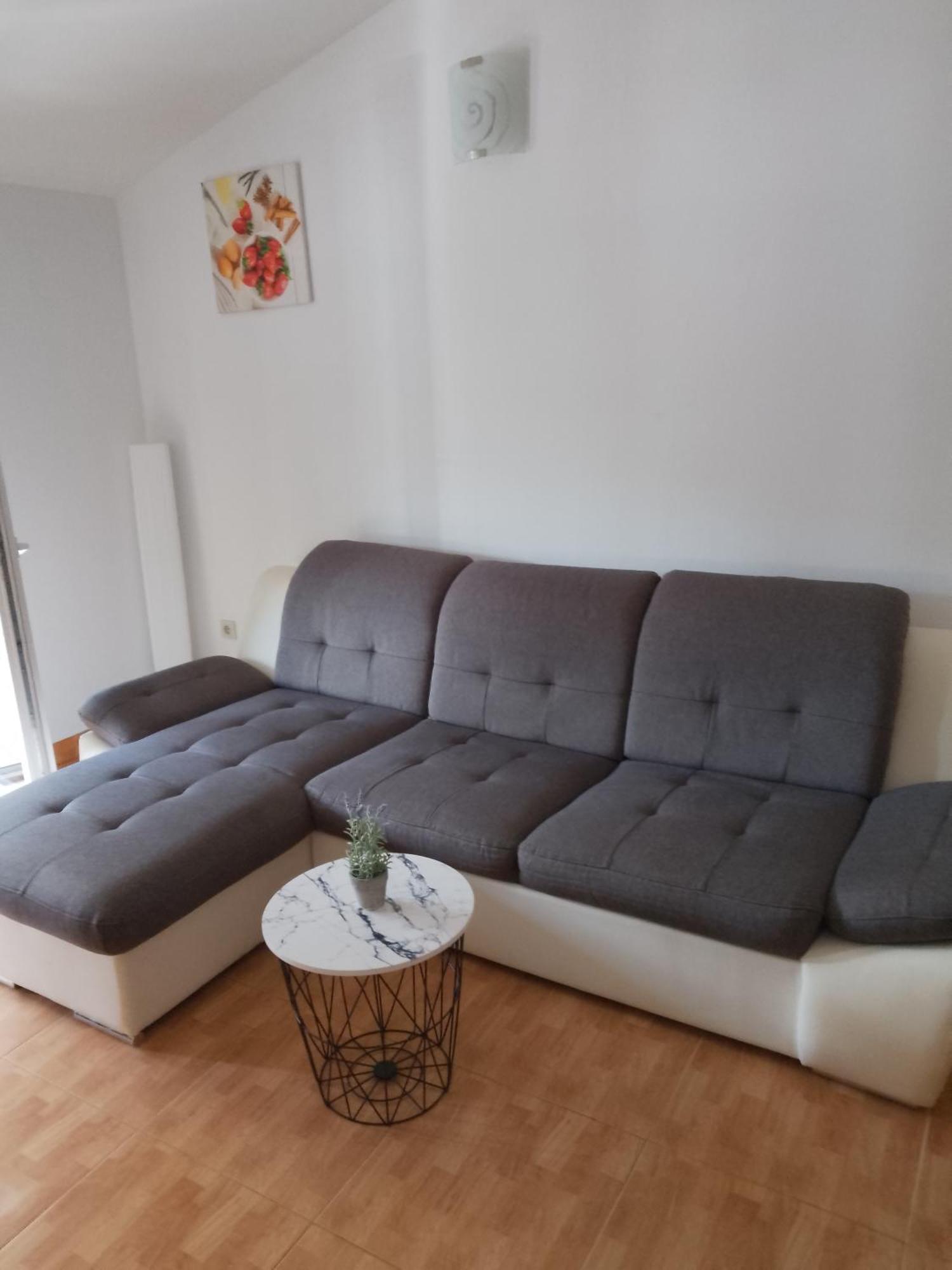 Apartments Ivana Loviste Bagian luar foto